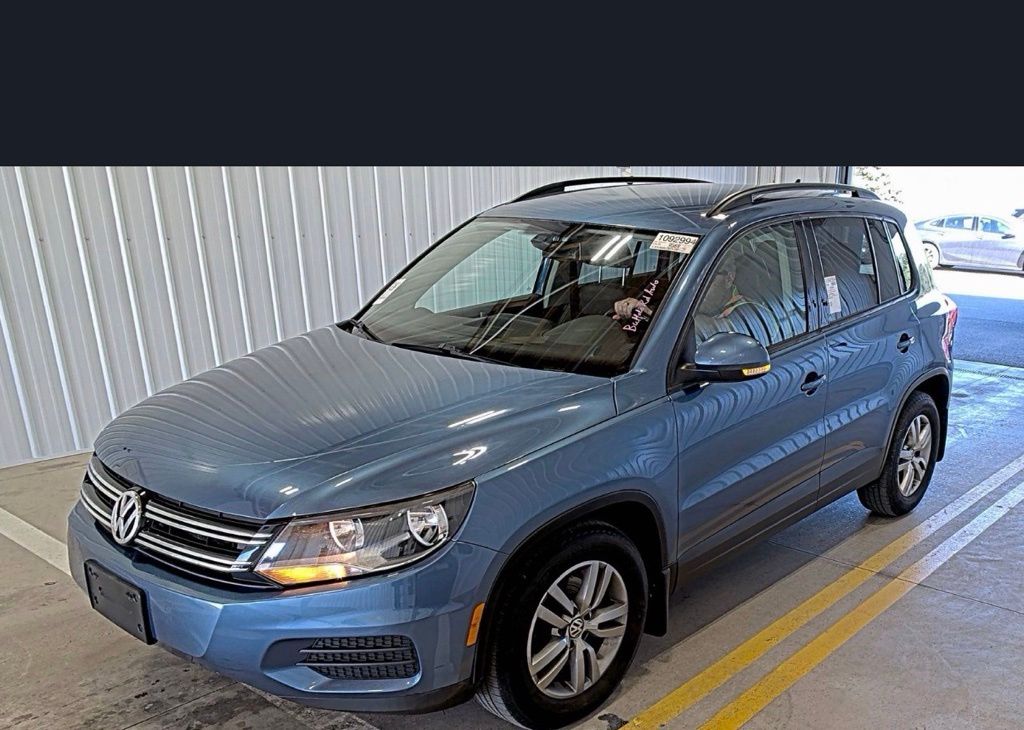 Pacific Blue Metallic 2017 Volkswagen Tiguan SUV / Crossover All-Wheel Drive 6-Speed Automatic