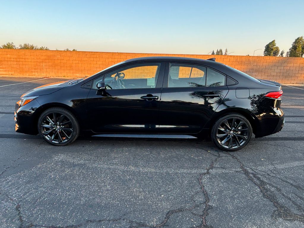 Thumbnail: 2024 Toyota Corolla - 8