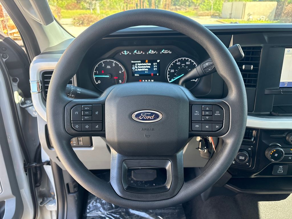 New 2026 White Ford XL image 16
