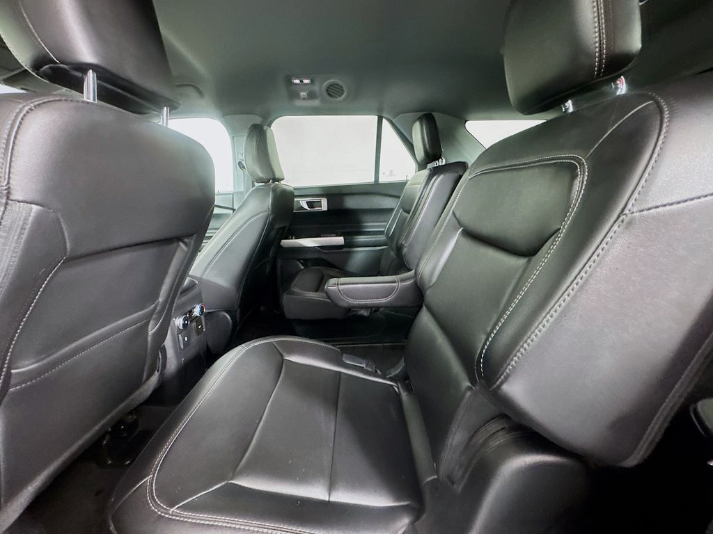 Used Car 2022 Ford Explorer  Xlt For Sale Under $30,000 In Austin, Texas