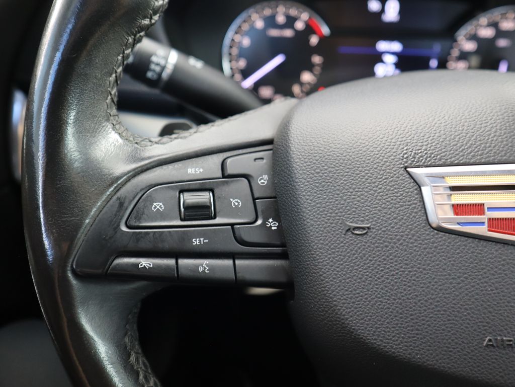 Thumbnail: 2019 Cadillac XT4 - 11