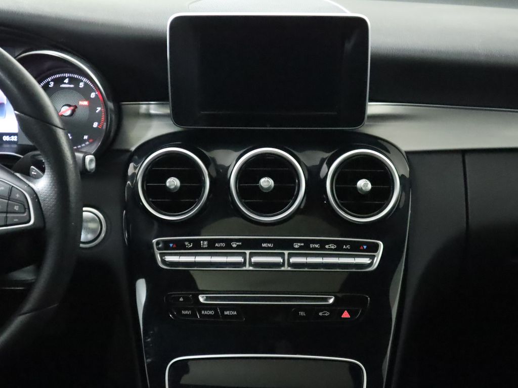 Thumbnail: 2018 Mercedes-Benz C-Class - 14