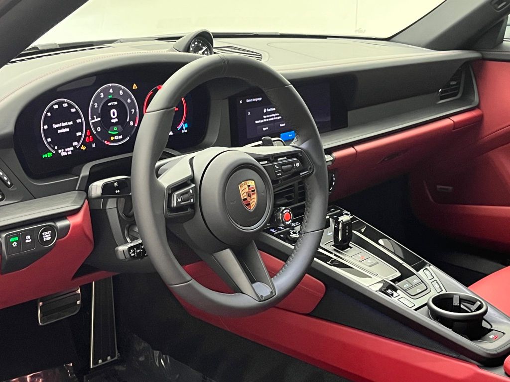 Thumbnail: 2026 Porsche 911 - 4