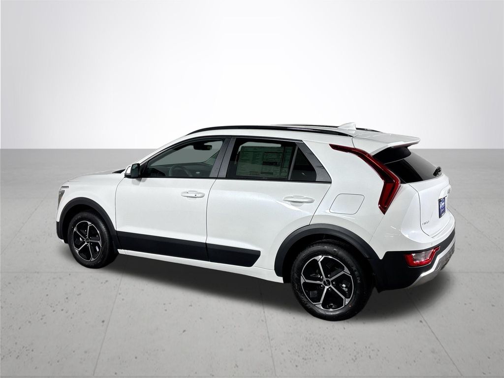 2025 Kia Niro EX
