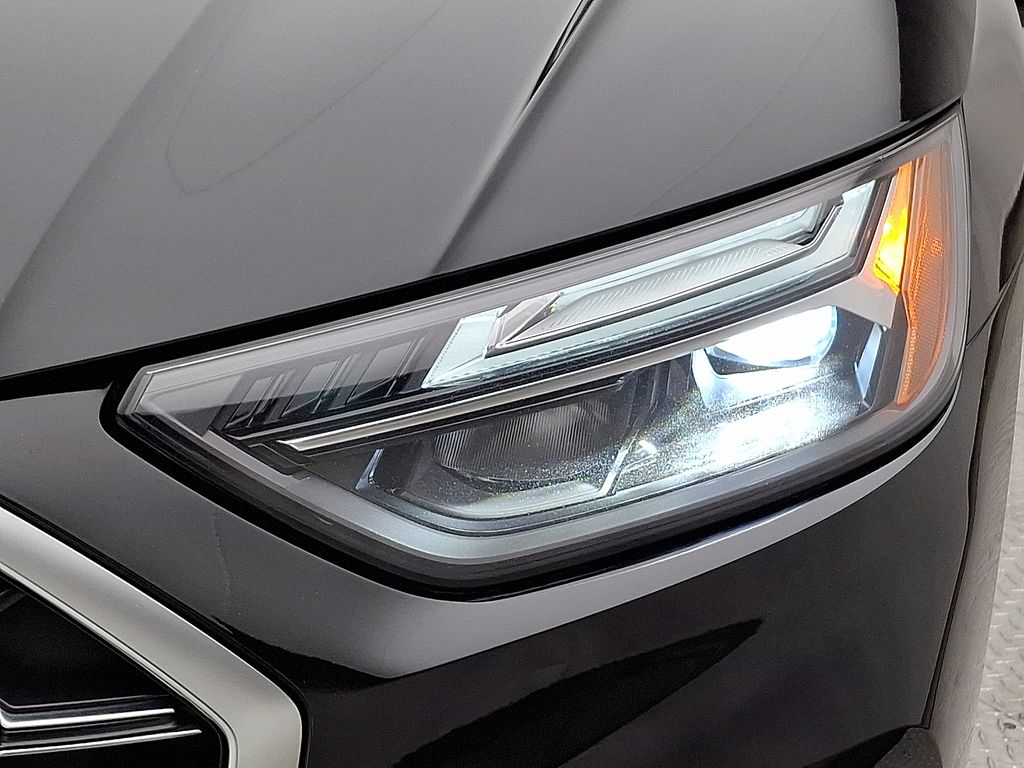 Thumbnail: 2024 Audi SQ5 - 9