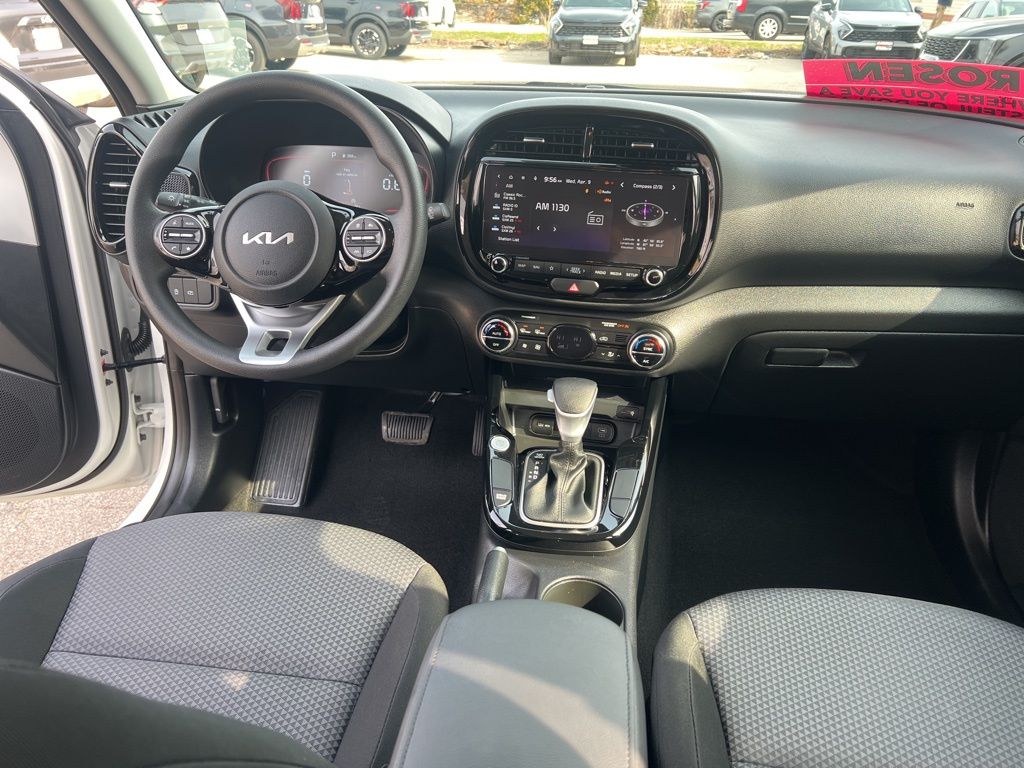2023 Kia Soul S photo