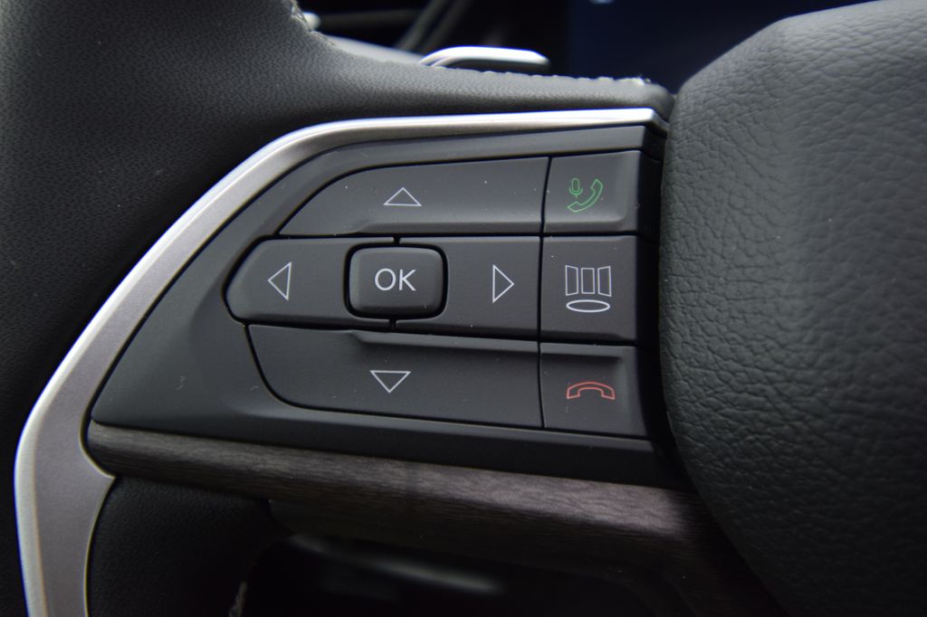 new 2026 Jeep Grand Cherokee car, priced at $46,442