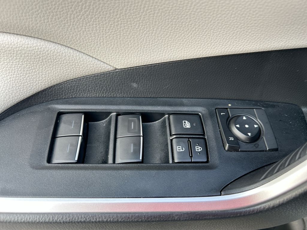 Thumbnail: 2024 Toyota RAV4 - 13