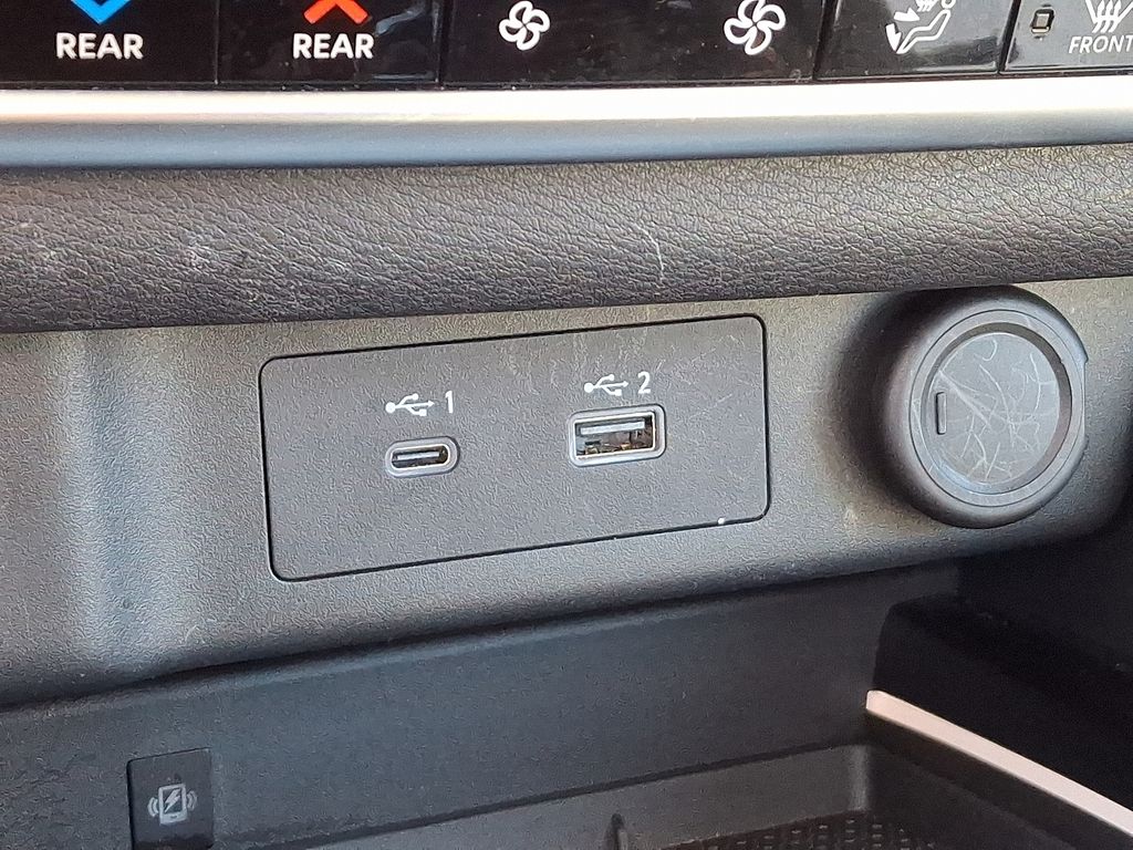 Thumbnail: 2023 Nissan Rogue - 26