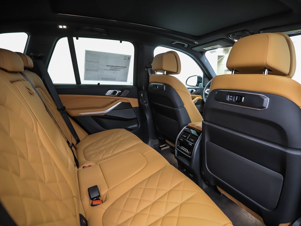 Thumbnail: 2026 BMW X5 - 26