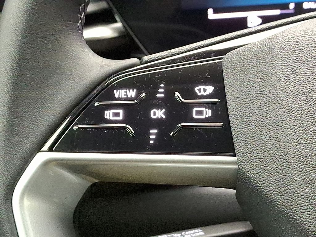 Thumbnail: 2025 Audi Q5 - 22