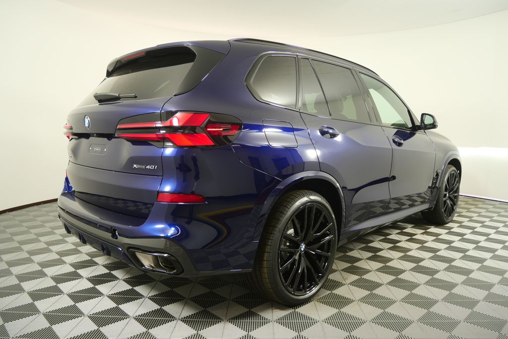 Thumbnail: 2026 BMW X5 - 3