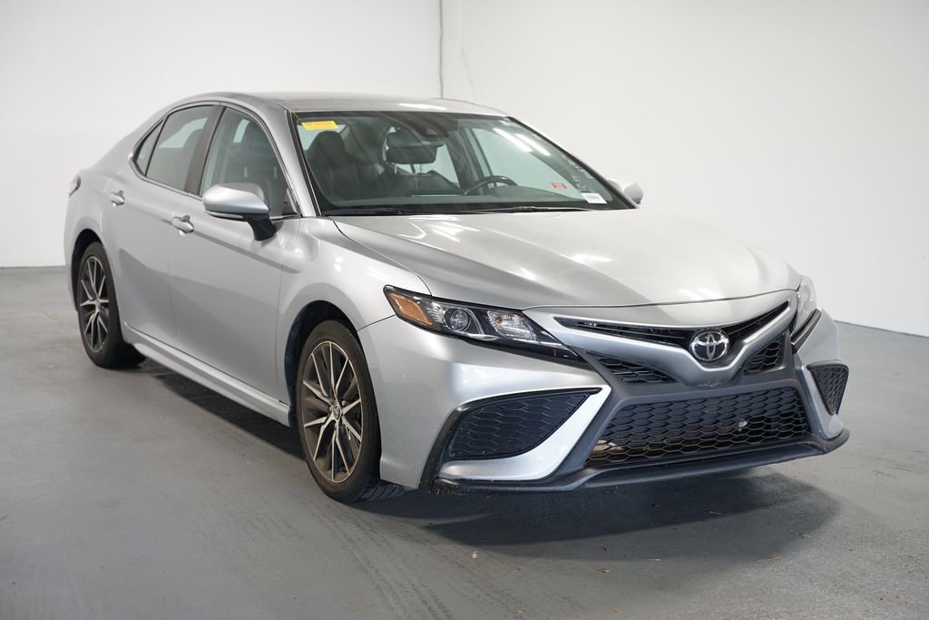 Thumbnail: 2024 Toyota Camry - 3