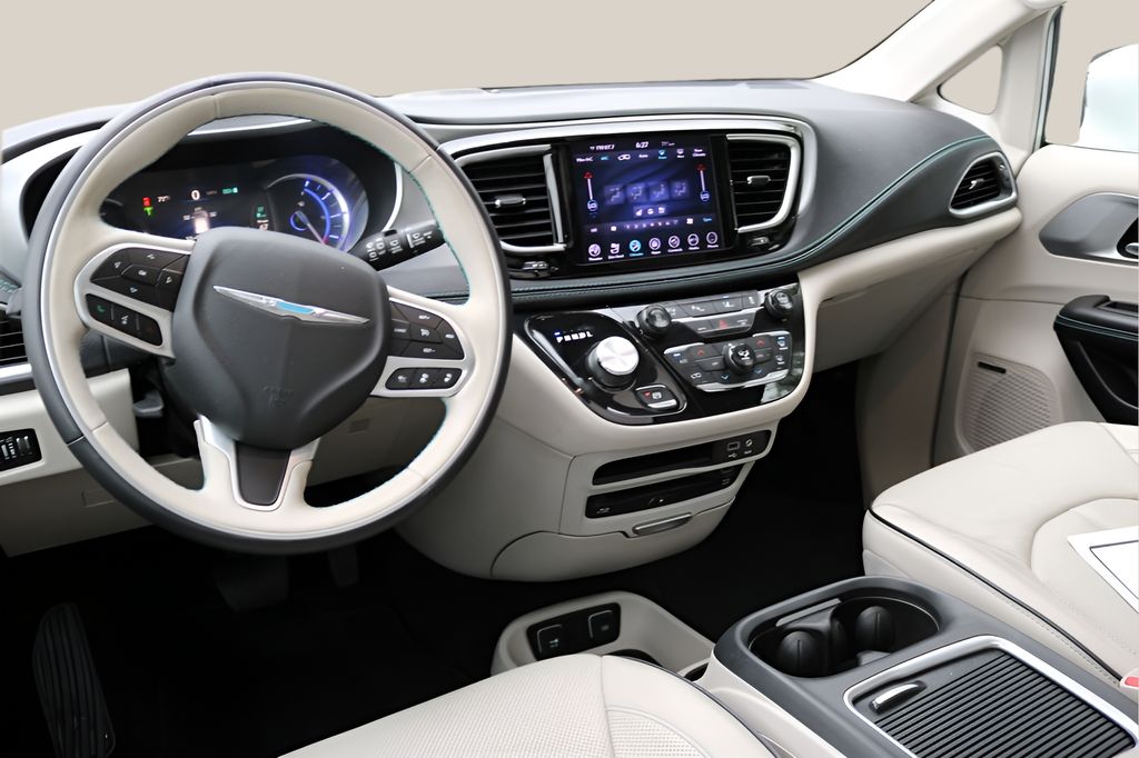 Used Car 2018 Chrysler Pacifica Hybrid  Limited For Sale Under $20,000 In Austin, Texas