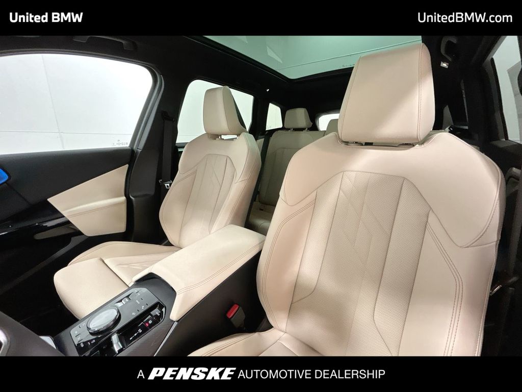 Thumbnail: 2026 BMW X3 - 13