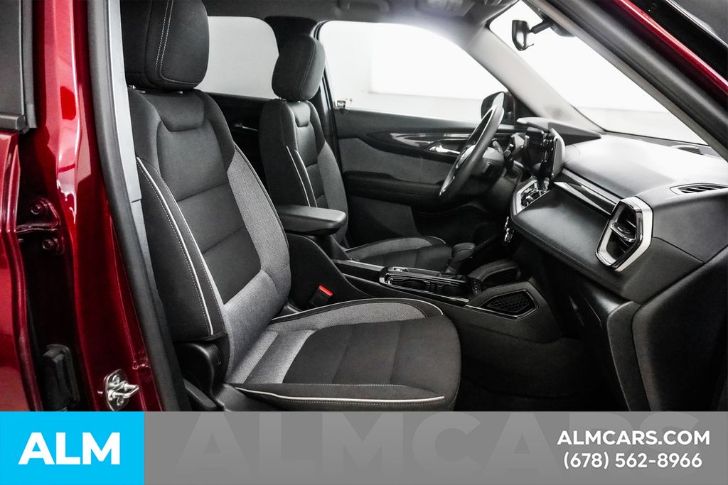 Used 2025 Red Chevrolet LT image 19