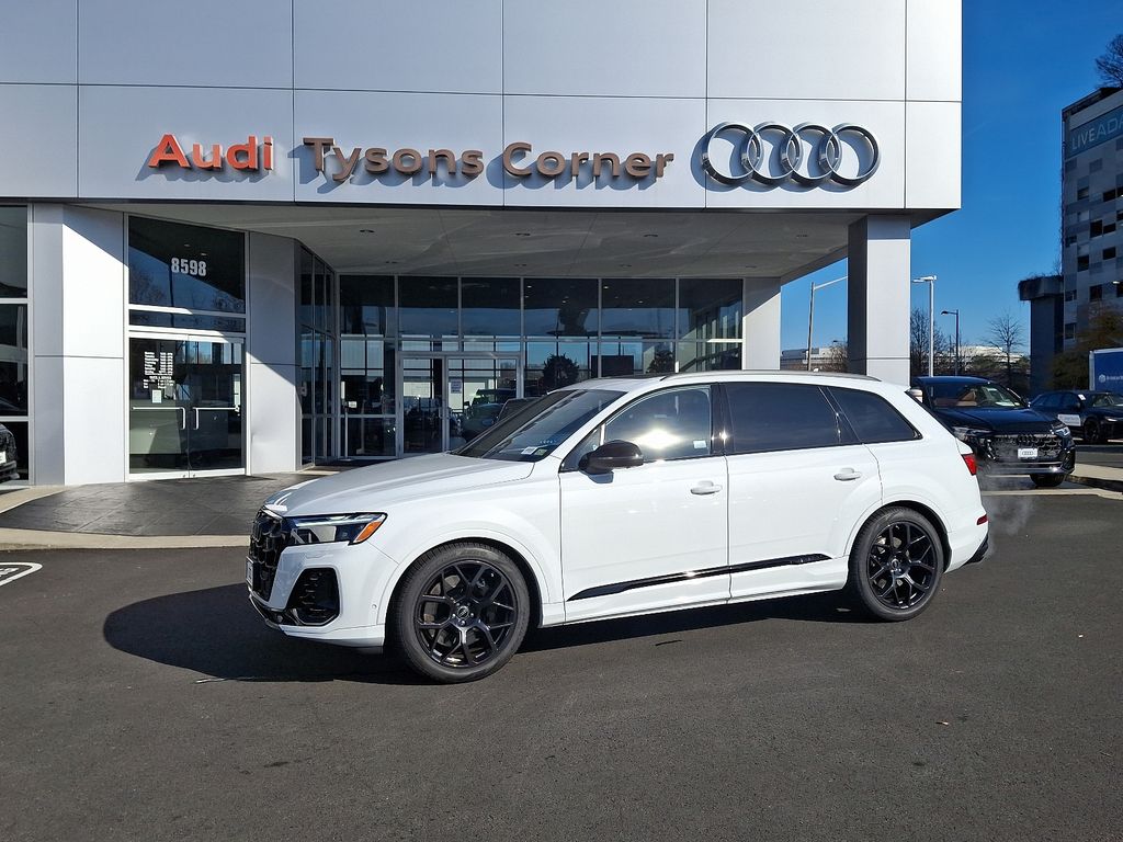 2025 Audi SQ7  -
                Vienna, VA