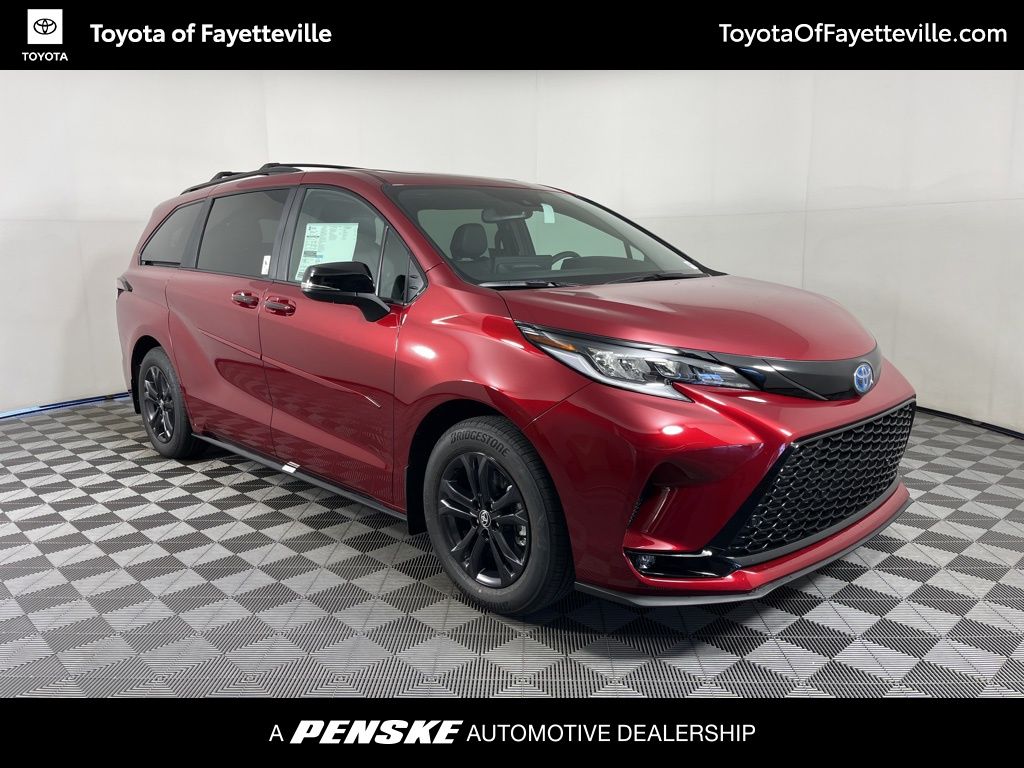Thumbnail: 2025 Toyota Sienna - 6