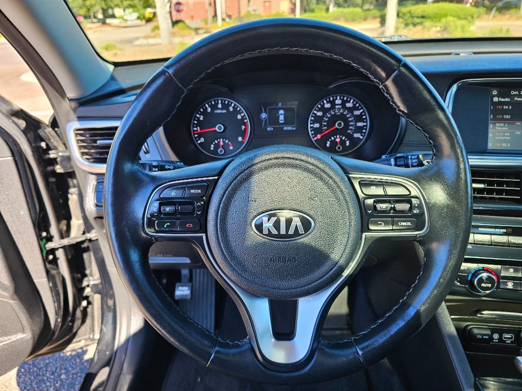 2018 Kia Optima EX 23