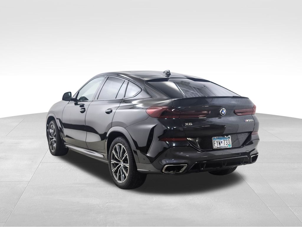 Thumbnail: 2021 BMW X6 - 3