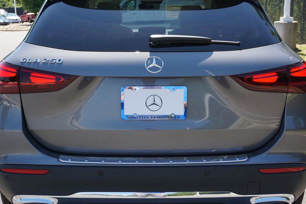 Thumbnail: 2026 Mercedes-Benz GLA - 16