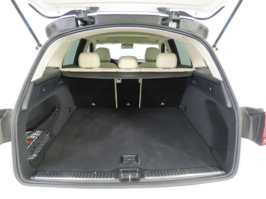 2022 Mercedes-Benz GLC 300 28