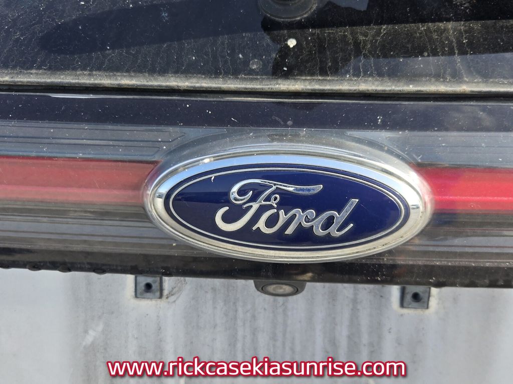 2016 Ford Edge - $11,840