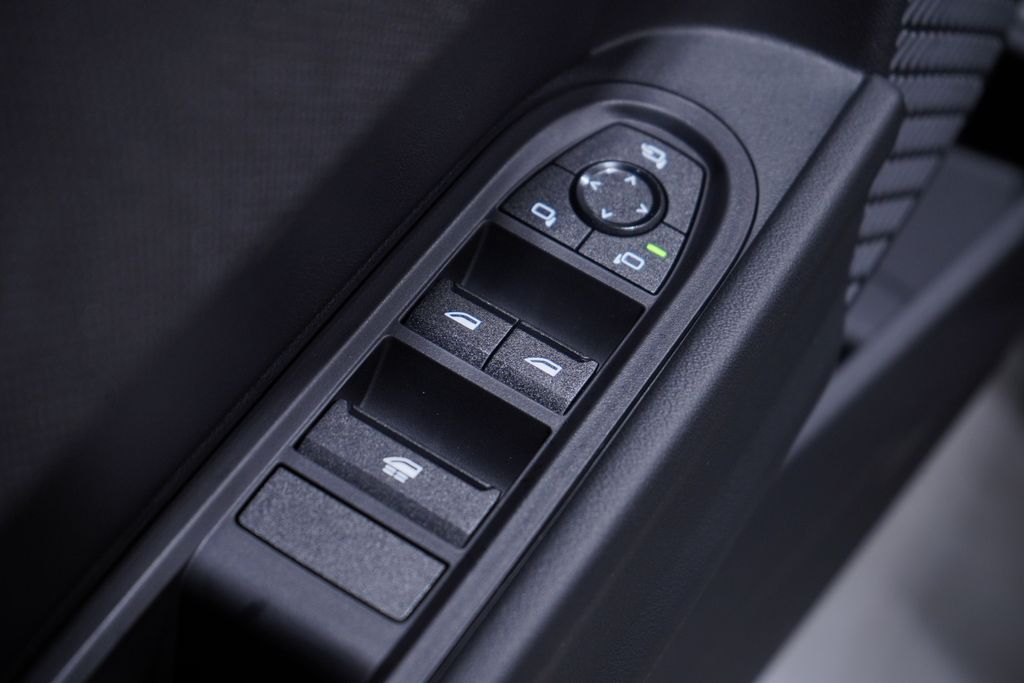 Thumbnail: 2026 MINI Cooper Convertible - 16