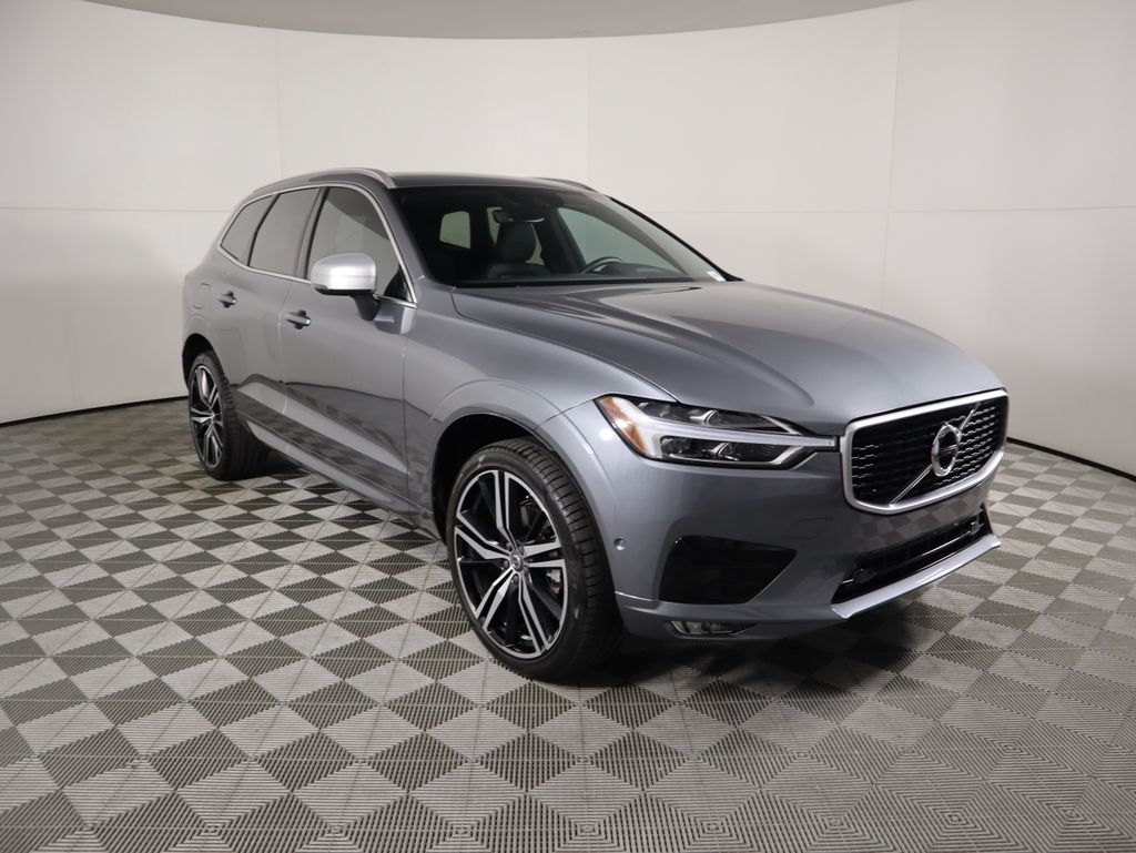 Thumbnail: 2019 Volvo XC60 - 3