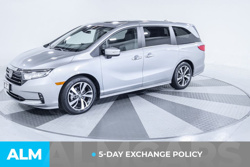 Used 2023 Honda Odyssey Touring with VIN 5FNRL6H82PB014702 for sale in Union City, GA