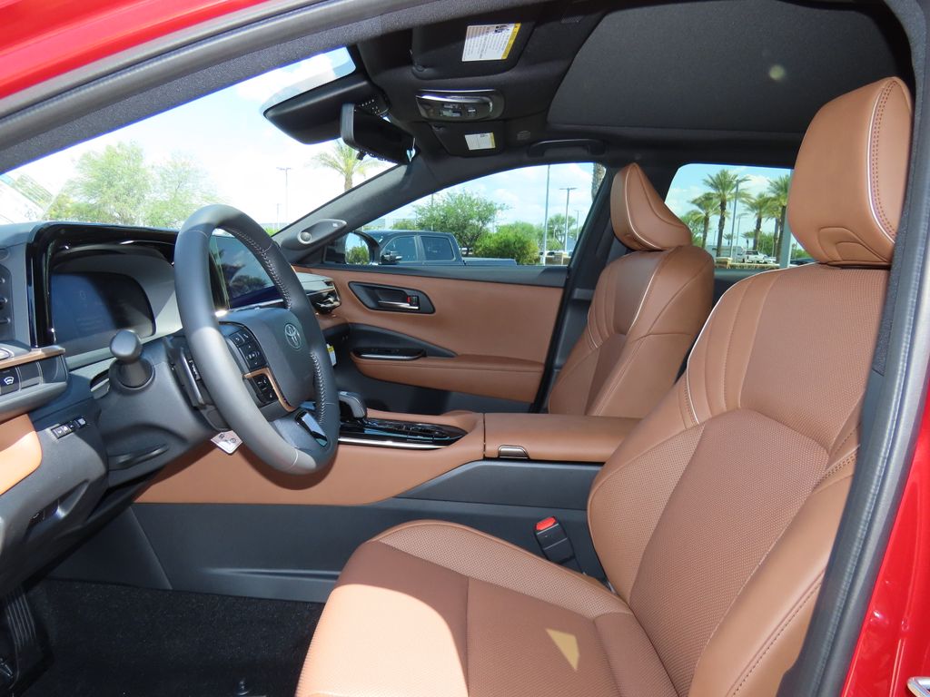 2025 Toyota Crown Limited 18