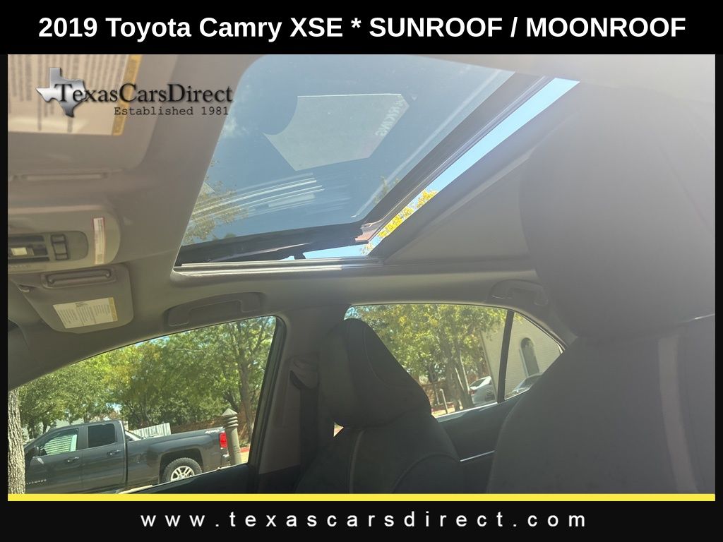 2019 Toyota Camry XSE 9