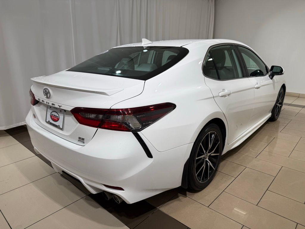 Thumbnail: 2023 Toyota Camry - 5