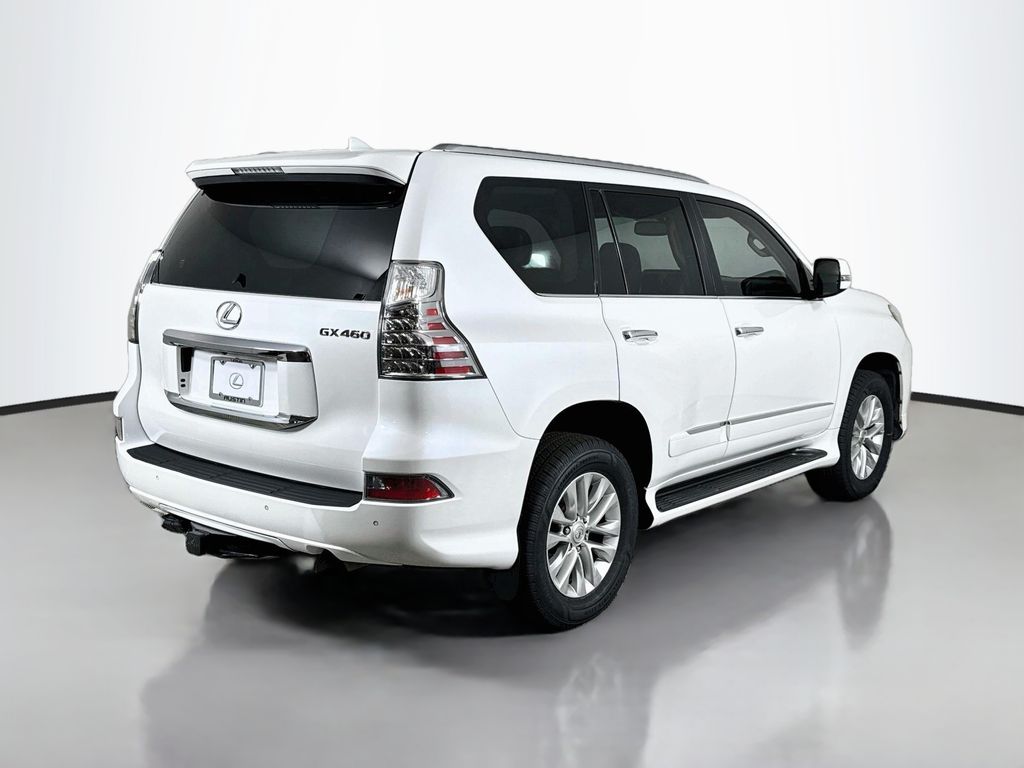 Thumbnail: 2016 Lexus GX - 5
