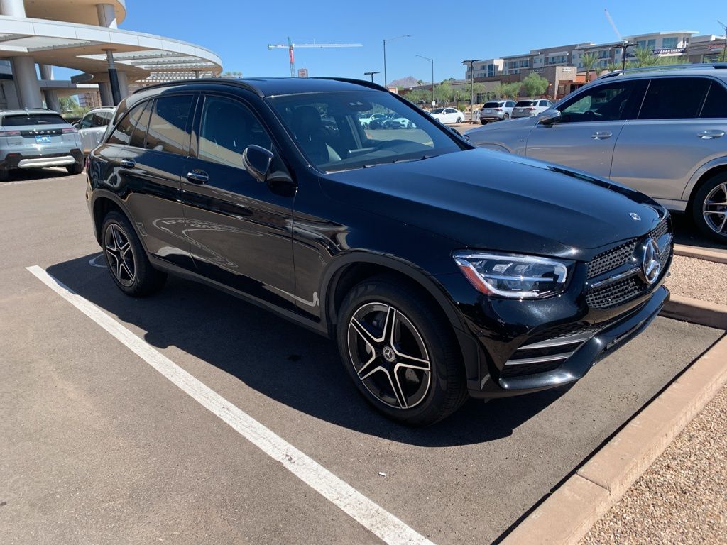 Thumbnail: 2022 Mercedes-Benz GLC - 2