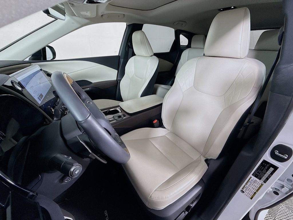 Thumbnail: 2024 Lexus RX - 21