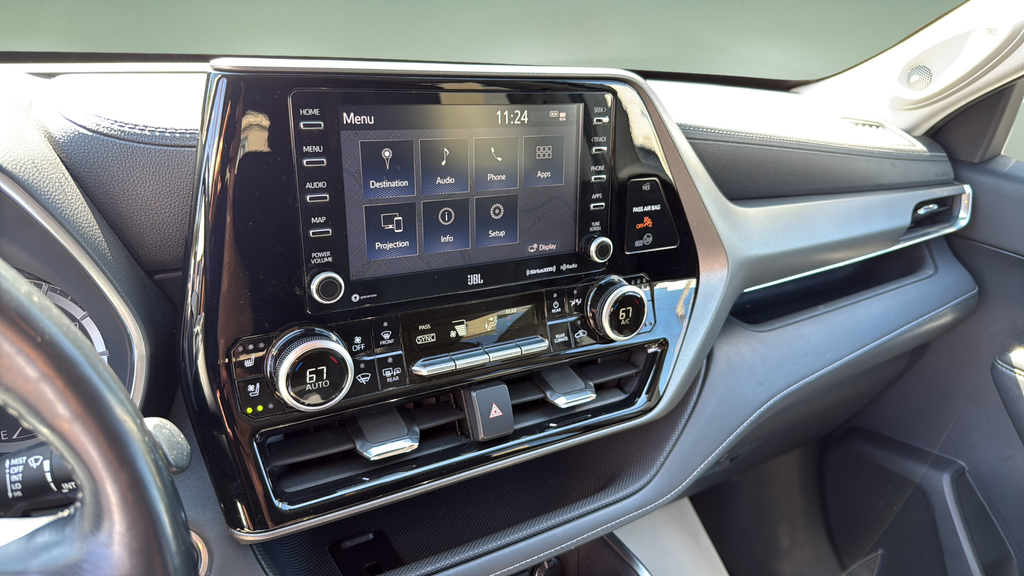 2021 Toyota Highlander Limited  at Bob Ruth Ford