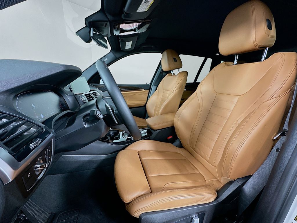 Thumbnail: 2021 BMW X3 - 21