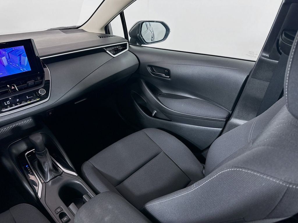2023 Toyota Corolla LE 22