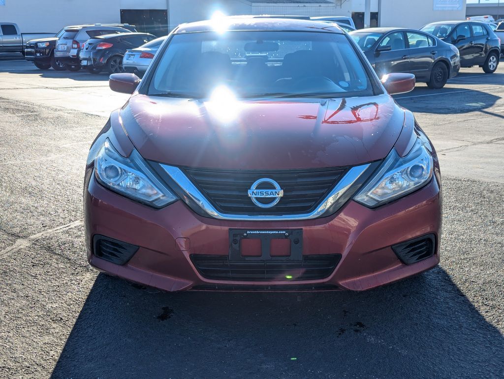 2017 Nissan Altima 2.5 S 8