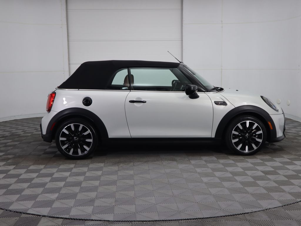 Thumbnail: 2023 MINI Cooper - 12