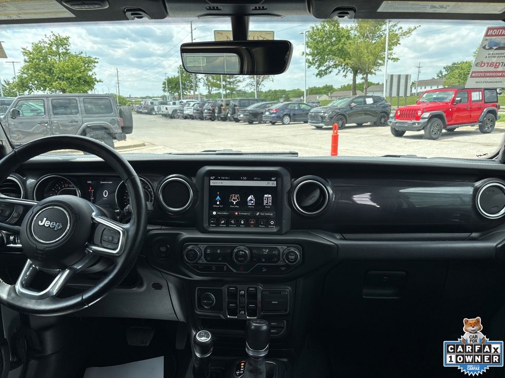 Used 2020 Jeep Wrangler Unlimited Sahara Altitude with VIN 1C4HJXEGXLW333662 for sale in Kansas City