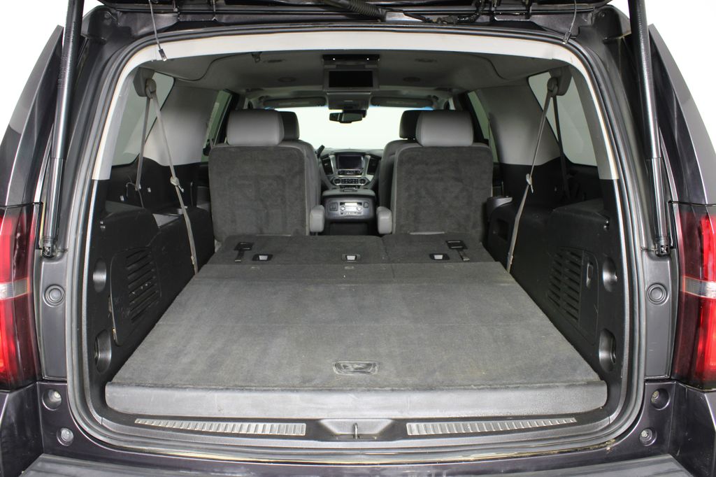 Used 2015 Chevrolet Suburban for sale in 