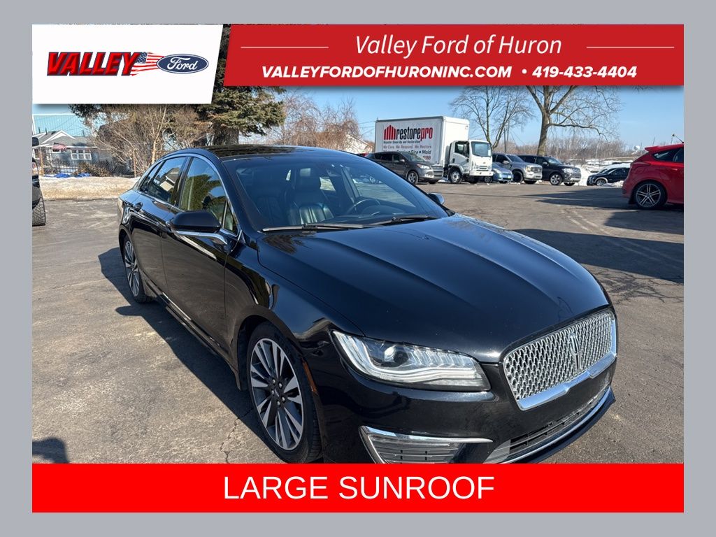 2017 Lincoln MKZ Reserve FWD