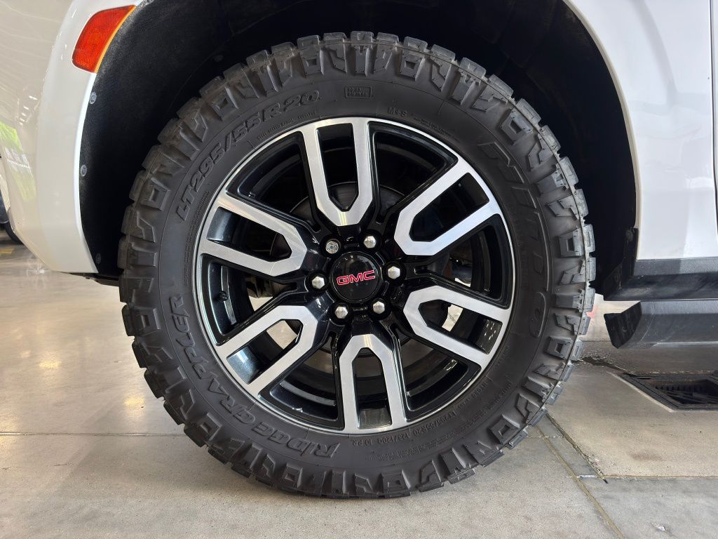 2022 GMC Yukon AT4 White at DeMontrond Gulf Freeway