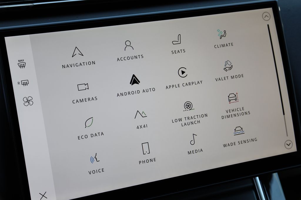 New 2026 White Land Rover S image 22