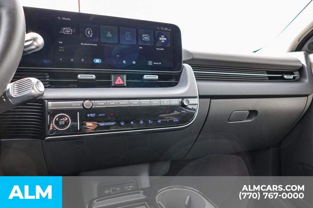 Used 2025 Blue Hyundai SEL image 40