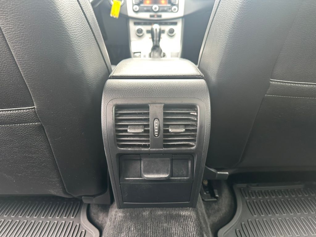 2014 Volkswagen CC 2.0T R-Line