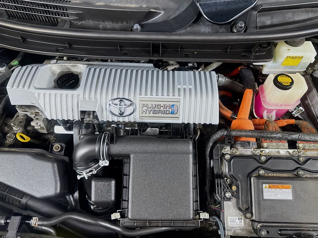 Used Car 2014 Toyota Prius Plug-in  For Sale Under $12,000 In Austin, Texas