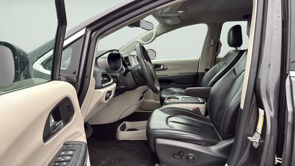 2023 Chrysler Pacifica